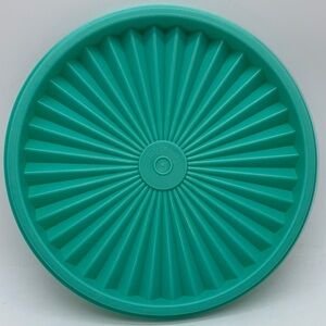 Tupperware Servalier Teal Circular Replacement Lid 6.5”